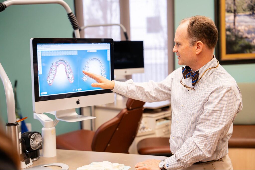 Adult Invisalign for Professionals: Confidence That Fits a Busy Lifestyle